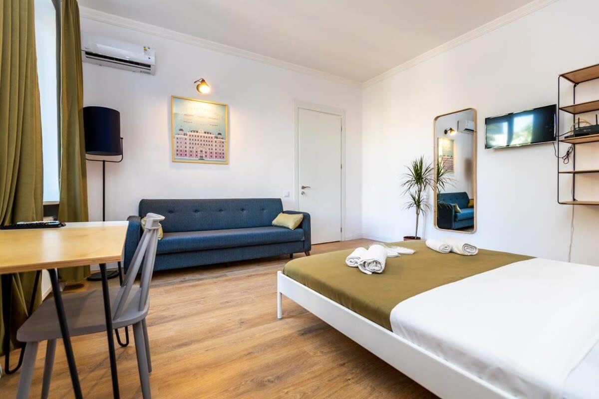 Central Vera Studio - Ideal For 3 - By Wehost Tbilisi Esterno foto